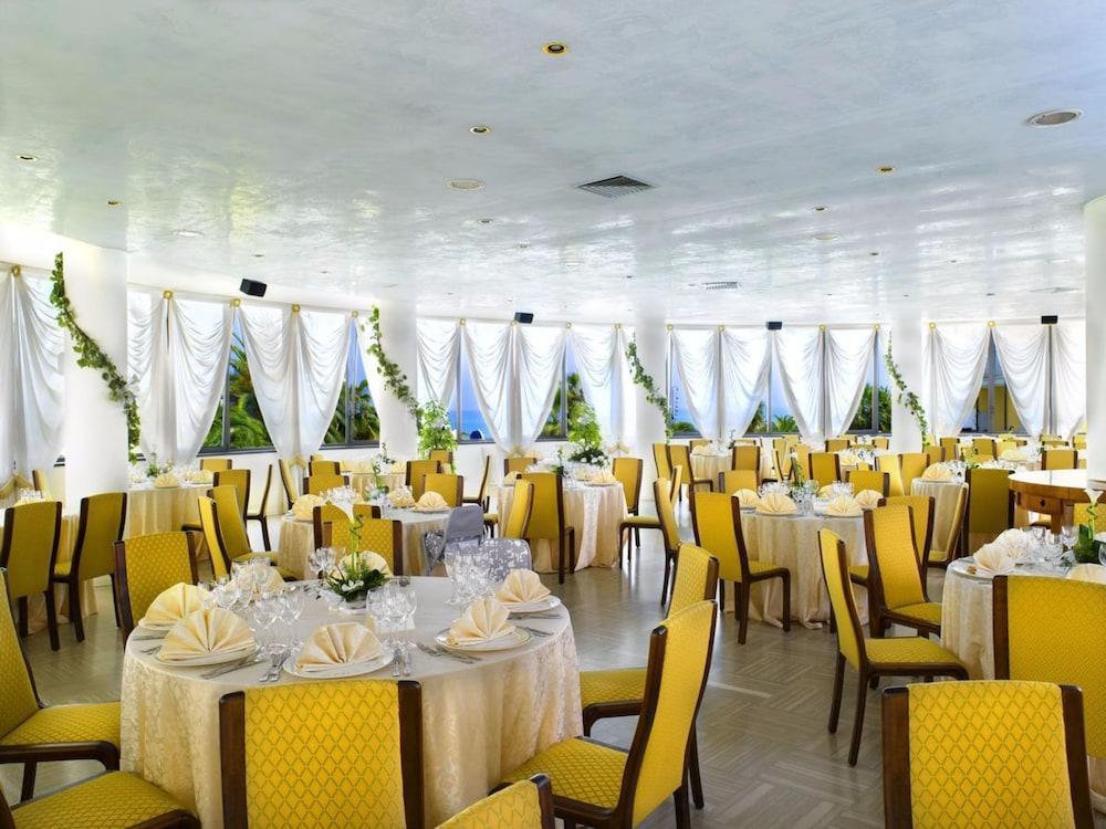 Hotel International San Benedetto del Tronto Exterior foto